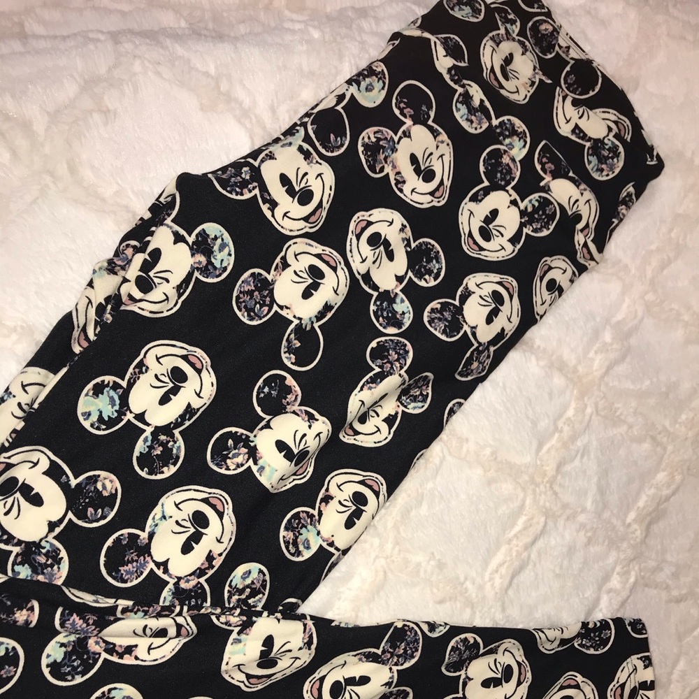 Lularoe Mickey leggings